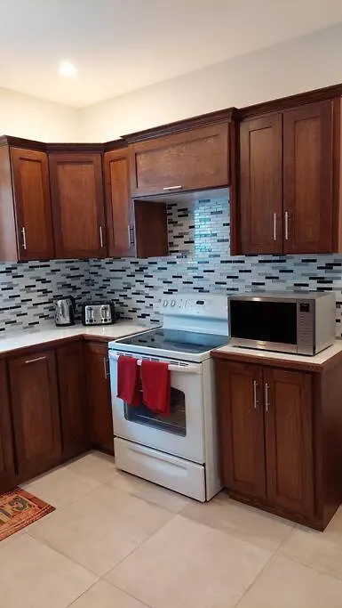 Robinson Villa..... Your Gateway To Carnival City. Belmont Apartment